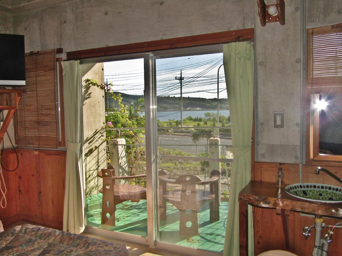 Buzz Resort Onna Luaran gambar